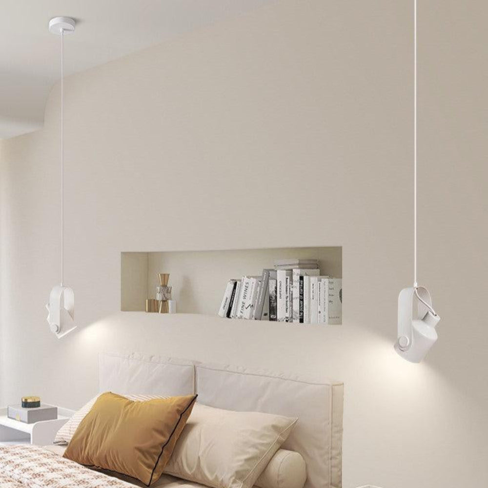 Nordisk hängande spotlight – elegant pendellampa i trä och metall